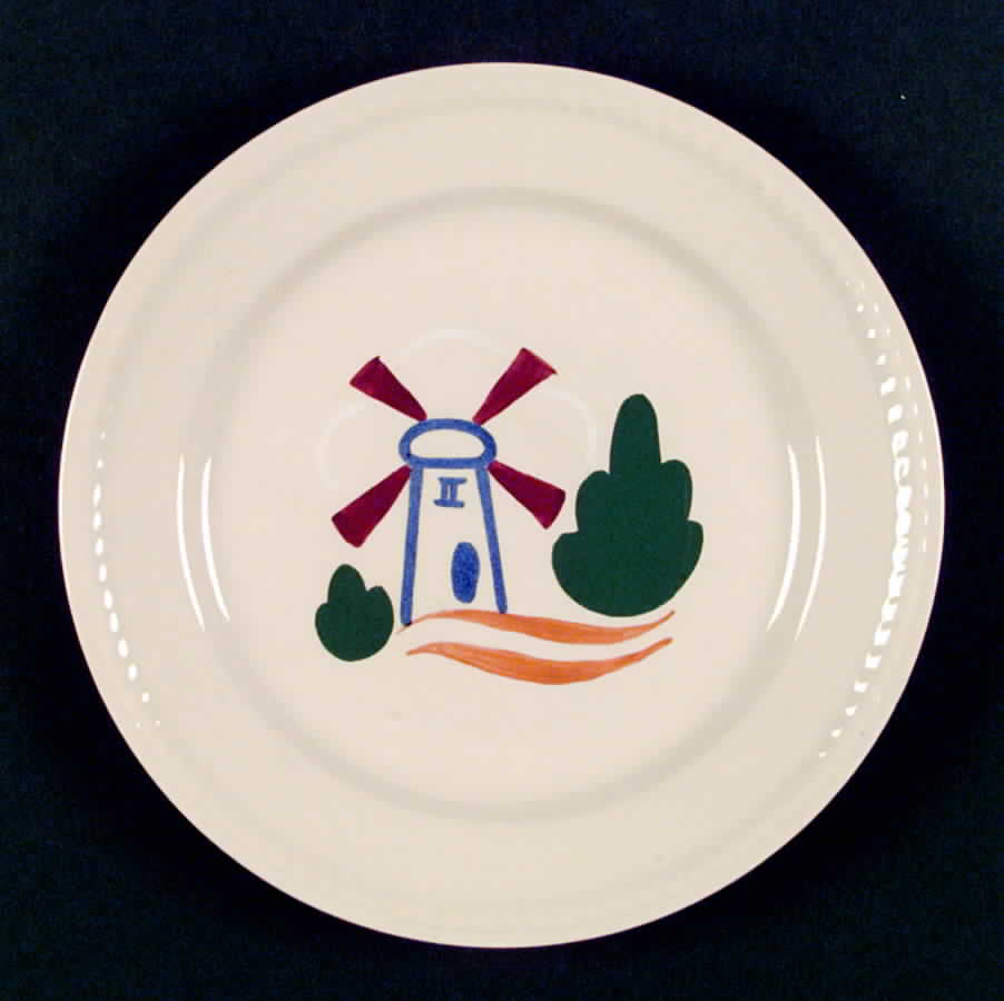 HLC1886 Dinner Plate by Homer Laughlin -1
