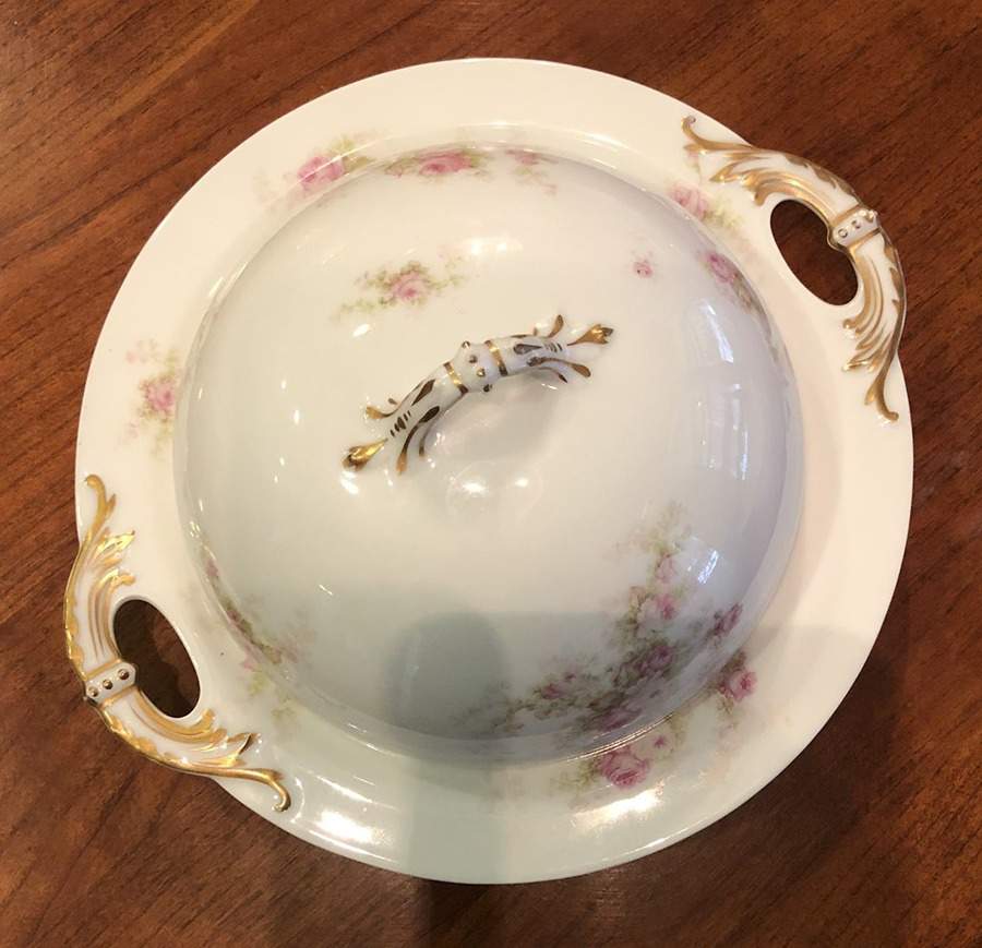Schleiger 456c Round Covered Butter by Haviland-1