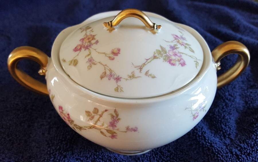 Schleiger 462g Sugar Bowl & Lid by Haviland-1
