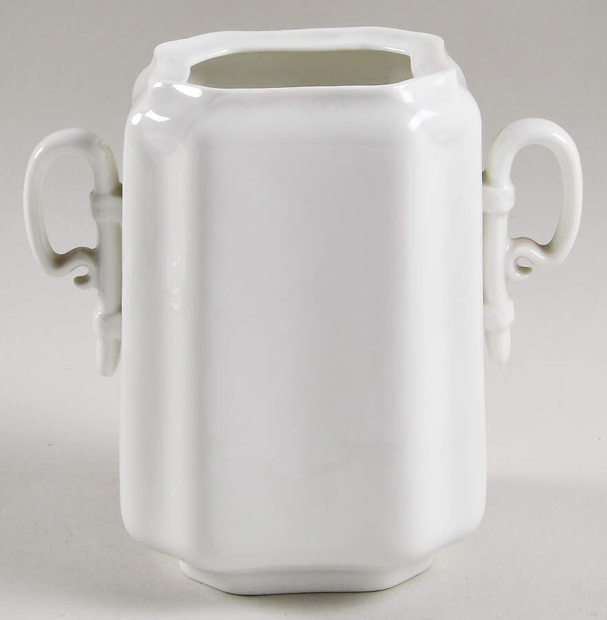 Schleiger 1118 Sugar Bowl No Lid by Haviland-1