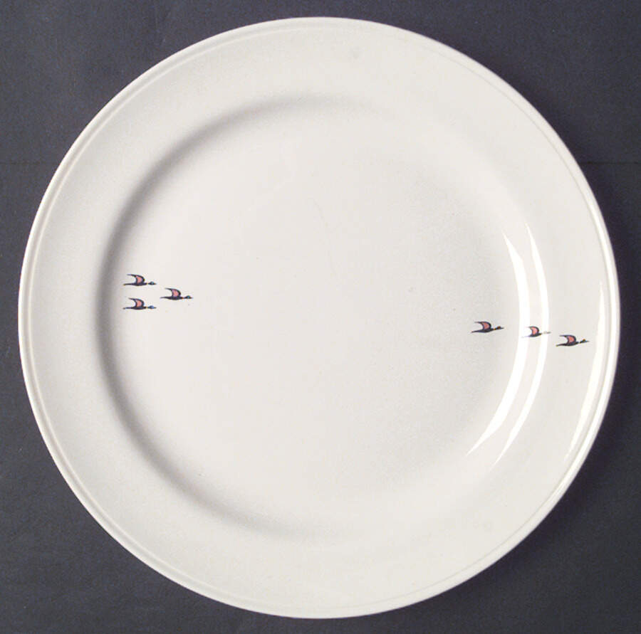 HLC1944 Dinner Plate by Homer Laughlin -1