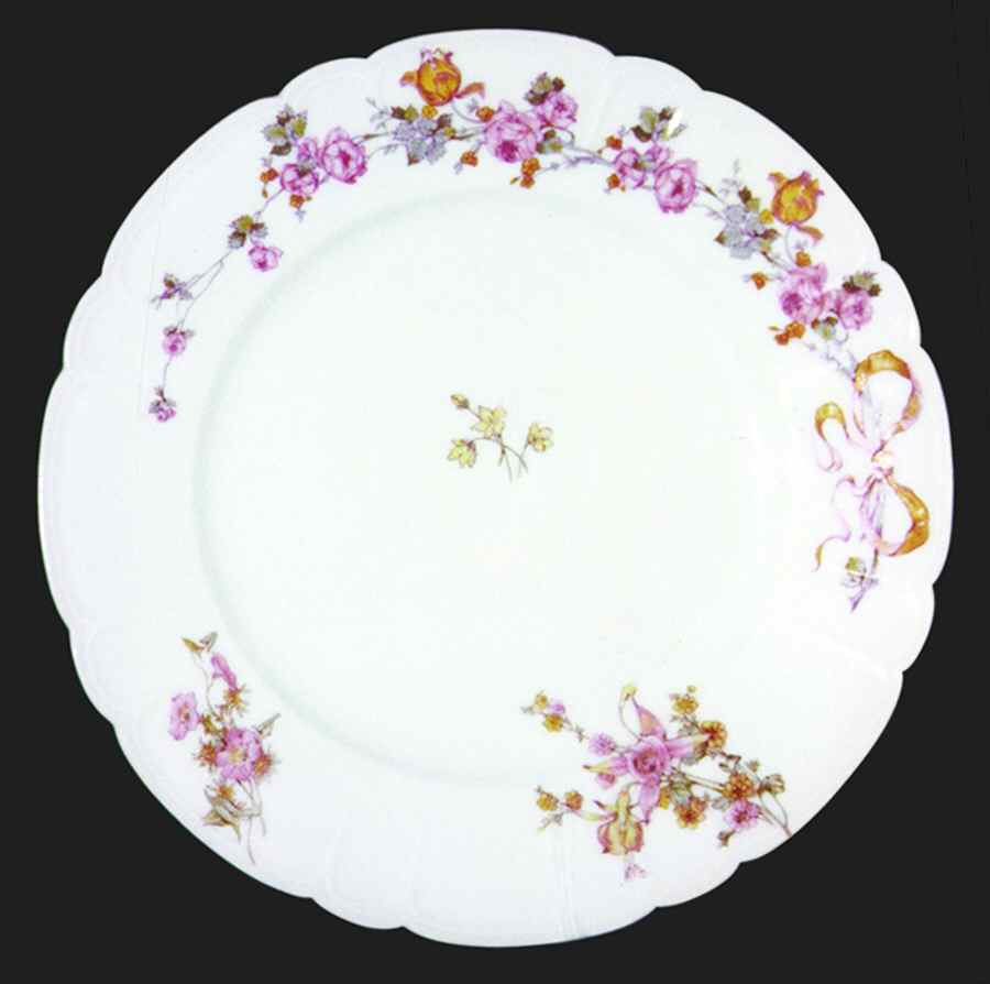 Schleiger 480 Dinner Plate by Haviland-1
