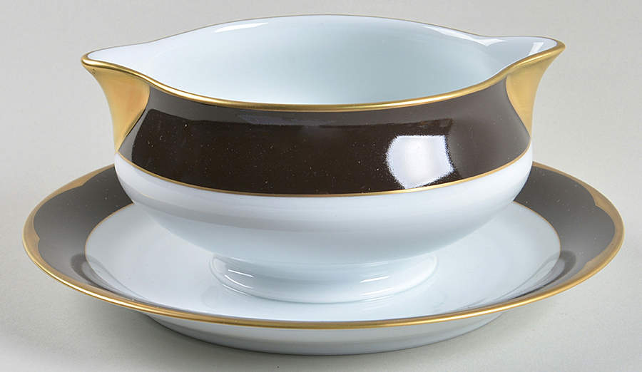 Illusion Chocolat Gravy Boat with Attached Underplate by Haviland-1