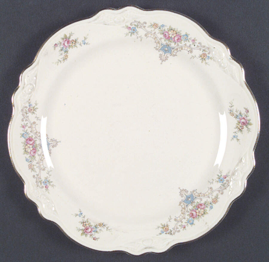 HLC1963 Dinner Plate by Homer Laughlin -1