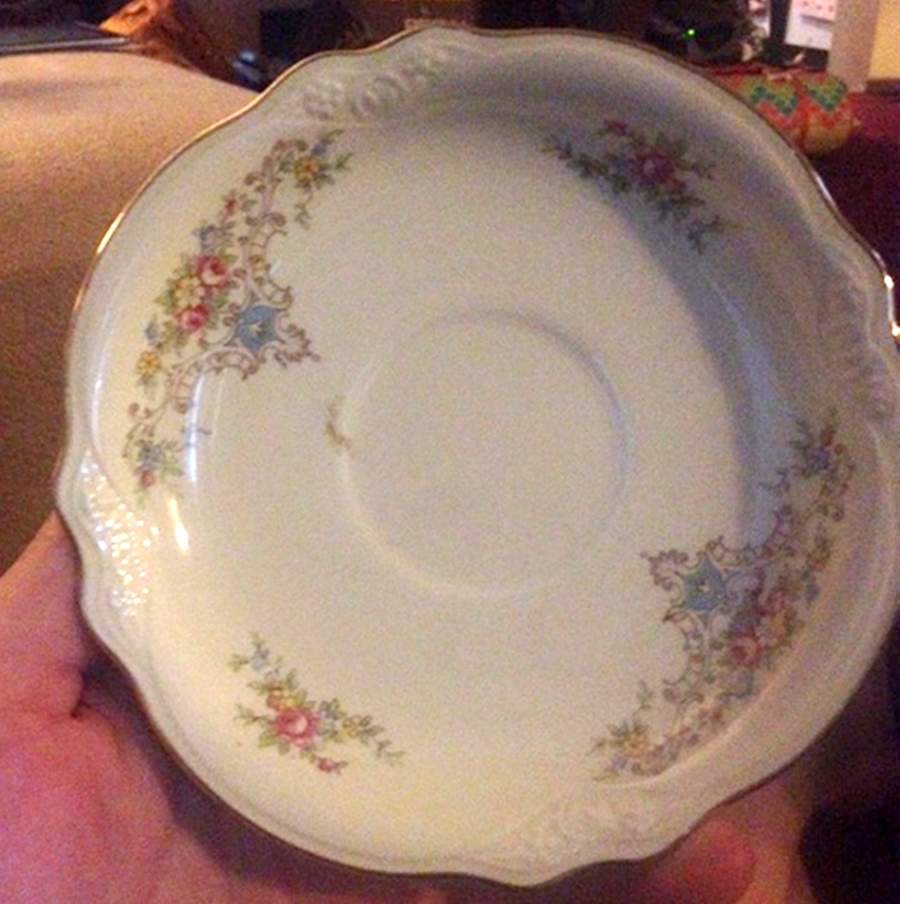 HLC1963 Saucer by Homer Laughlin -1