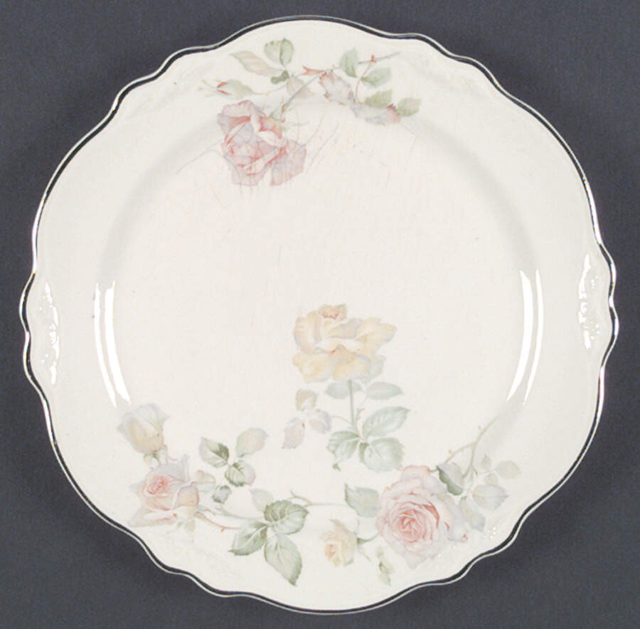 HLC1965 Dinner Plate by Homer Laughlin -1