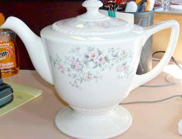 W442 Teapot & Lid by Homer Laughlin -1