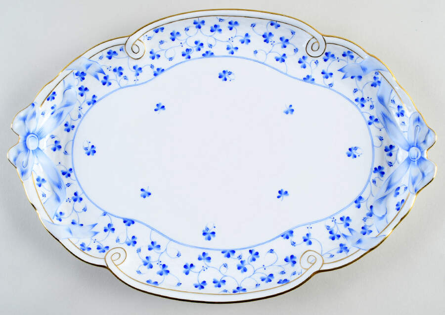 Rachael (Newer) 15" Oval Tray by Herend-1