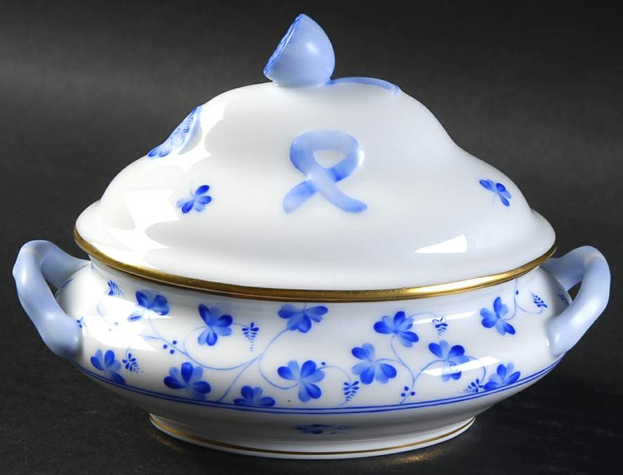 Rachael (Newer) Mini Tureen & Lid by Herend-1