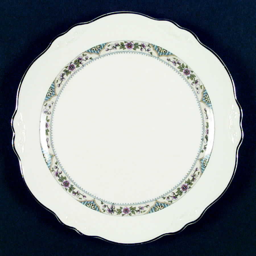 VR122 Dinner Plate by Homer Laughlin -1