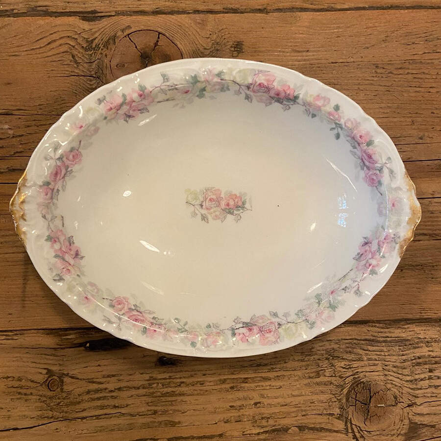 Schleiger 608b 10" Oval Vegetable Bowl by Haviland-1