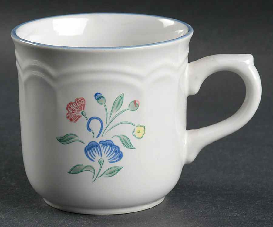 Floral Expressions (Japan, Floral Center) Flat Cup by Hearthside-1