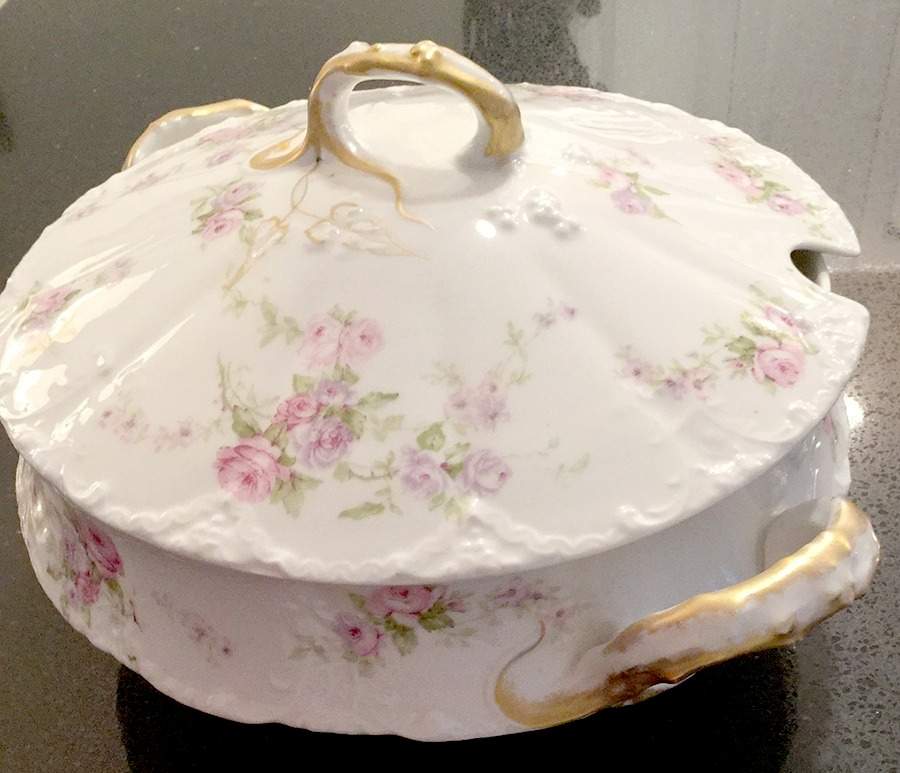 Schleiger 137-3 Tureen &  Lid by Haviland-1