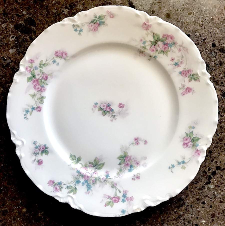 Schleiger 681a Dinner Plate by Haviland-1