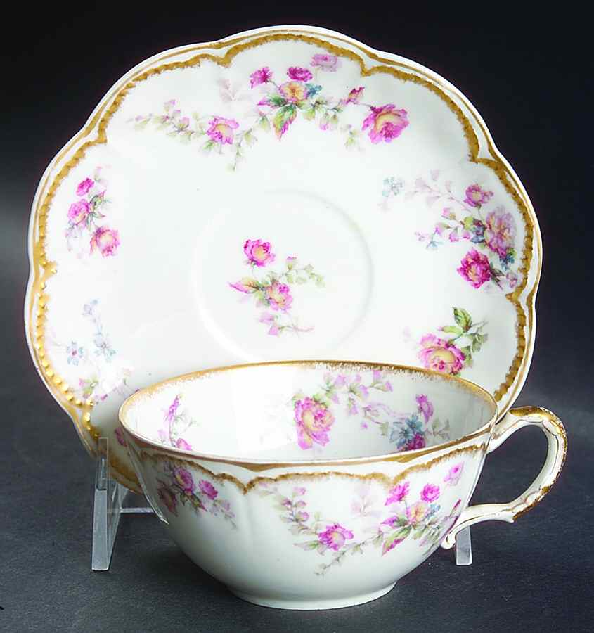Schleiger 682b Flat Cup & Saucer Set by Haviland-1