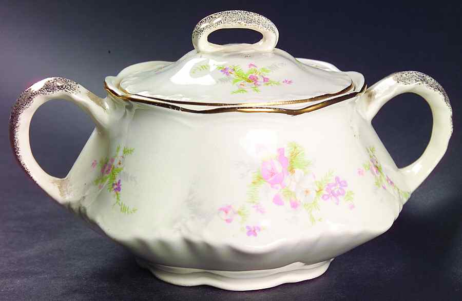 Calais Sugar Bowl & Lid by Homer Laughlin -1