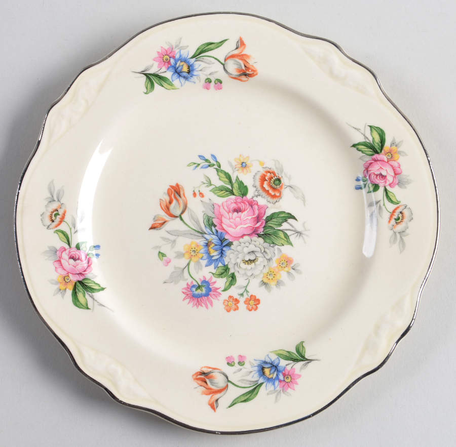 M212 (Virginia Rose) Bread & Butter Plate by Homer Laughlin -1