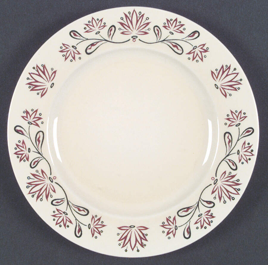 HLC1875 Dinner Plate by Homer Laughlin -1