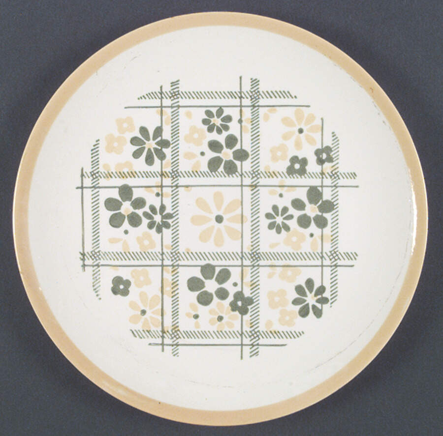 HLC1994 Dinner Plate by Homer Laughlin -1