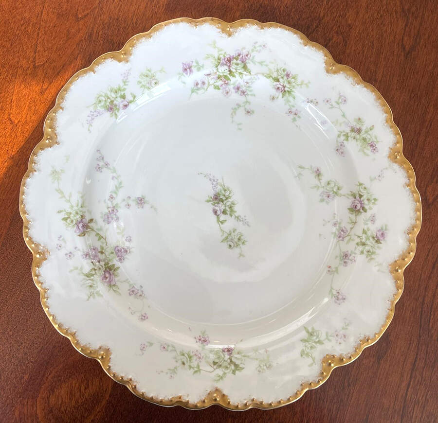 Schleiger 837 Dinner Plate by Haviland-1