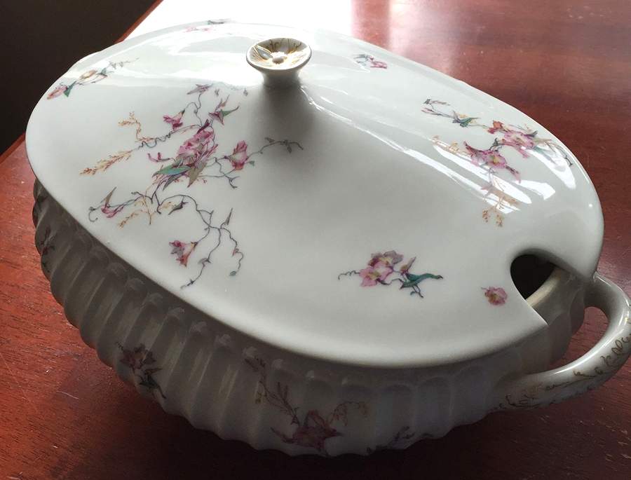 H1406 Tureen &  Lid by Haviland-1