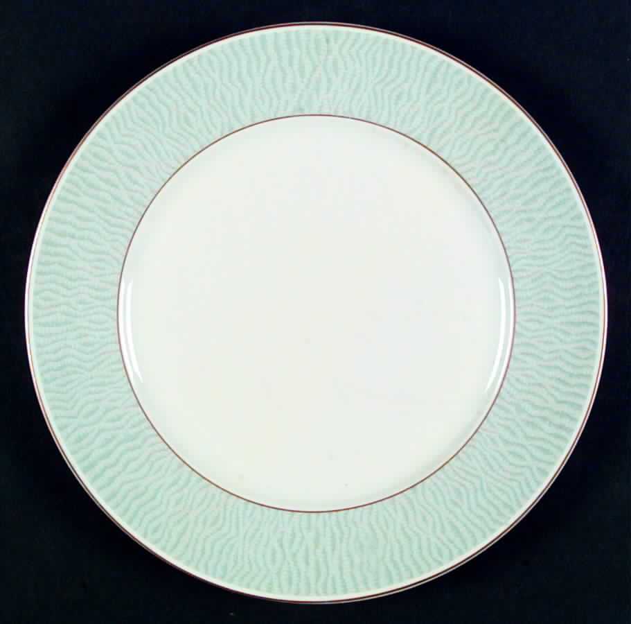 La Moire Dinner Plate by Haviland-1