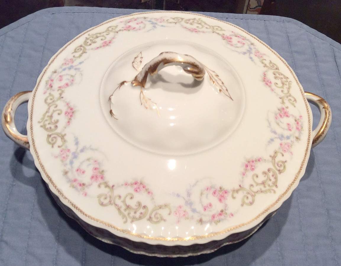 Schleiger 853a Round Covered Vegetable by Haviland-1
