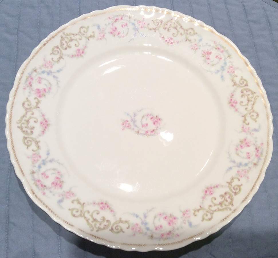 Schleiger 853a Dinner Plate by Haviland-1