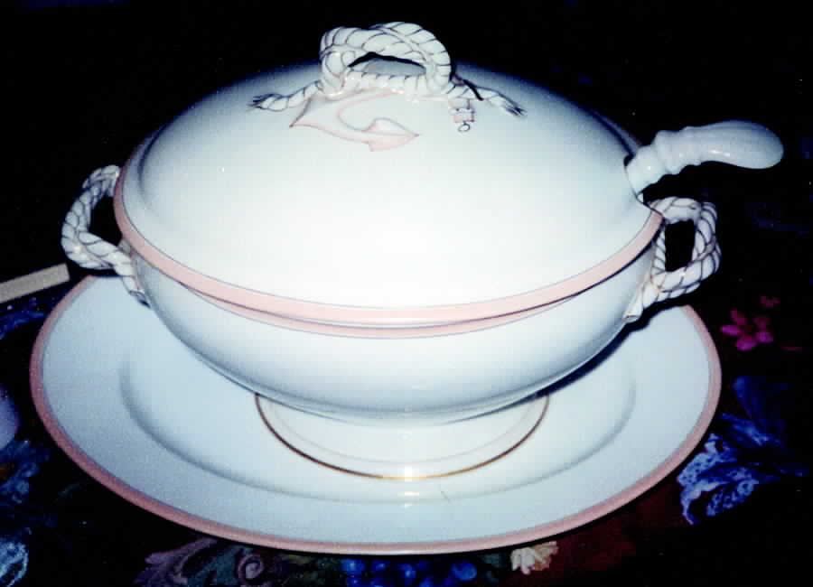 H1417 Tureen &  Lid by Haviland-1