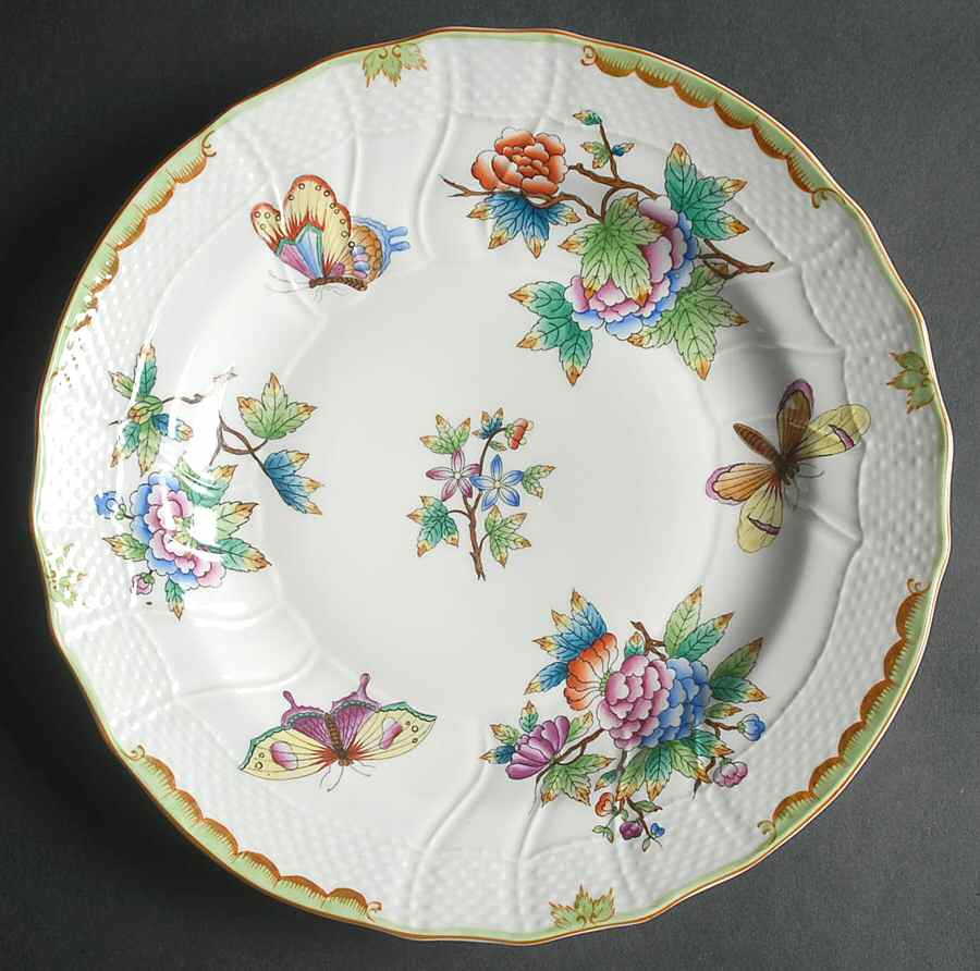 Queen Victoria (Tan Trim) Dinner Plate by Herend-1