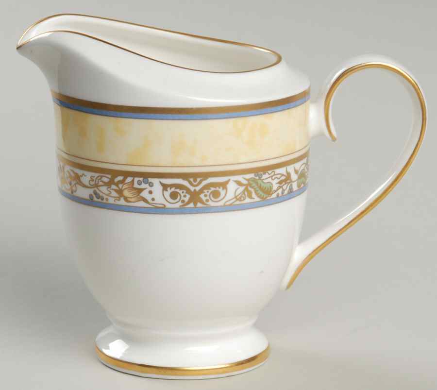 Villa Cannes Creamer by Heinrich - H&C-1