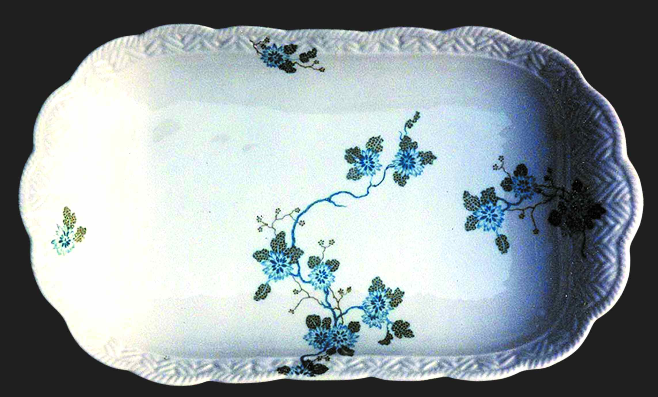 H1441 15" Oval Serving Platter by Haviland-1