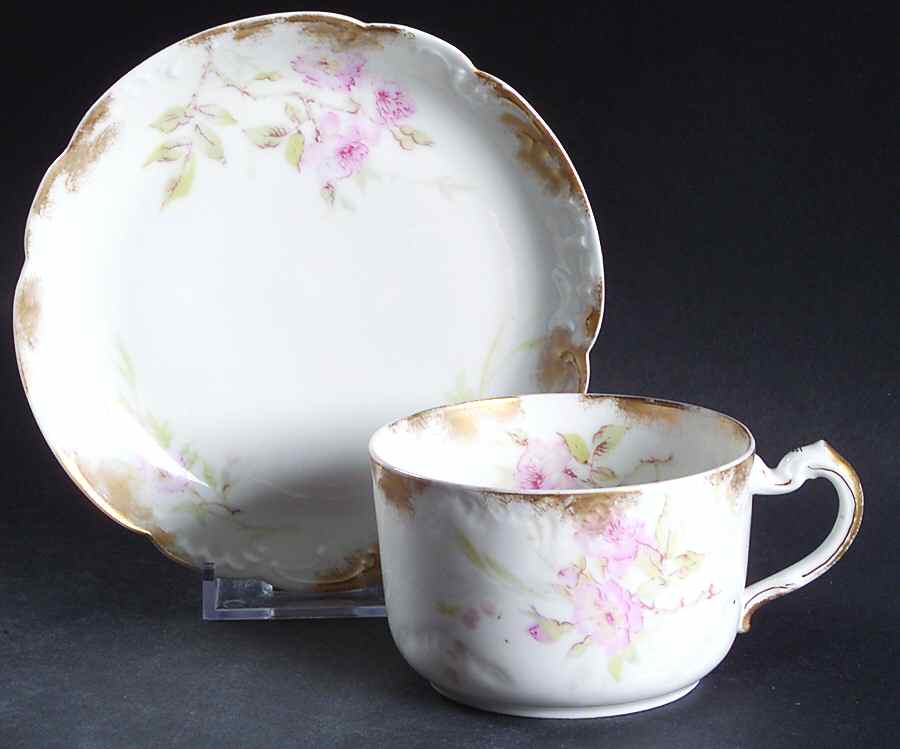 Schleiger 1177 Flat Cup & Saucer Set by Haviland-1