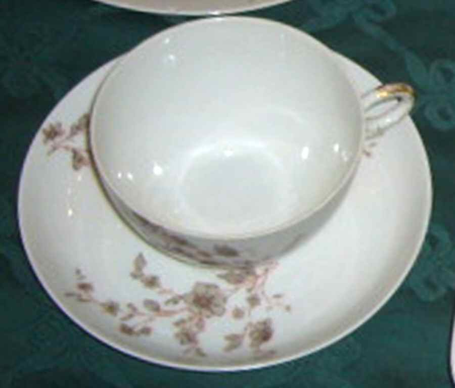 Schleiger 1156-1 Flat Cup & Saucer Set by Haviland-1