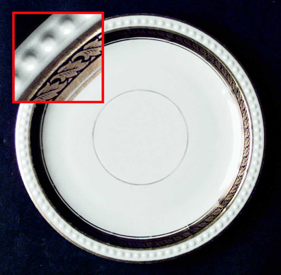 HUT922 Saucer by Hutschenreuther-1