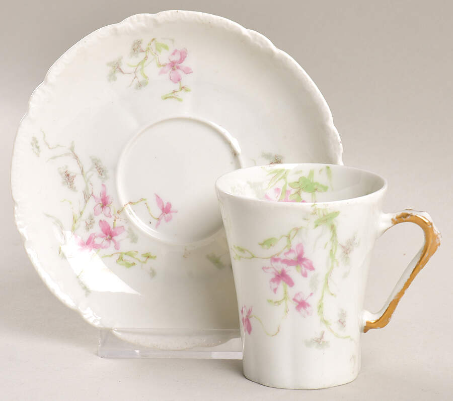 Schleiger 148p Chocolate Cup & Saucer Set by Haviland-1
