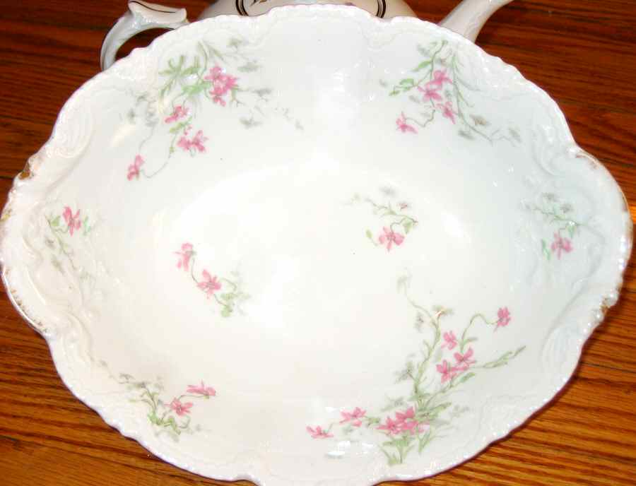 Schleiger 148p 9" Oval Vegetable Bowl by Haviland-1