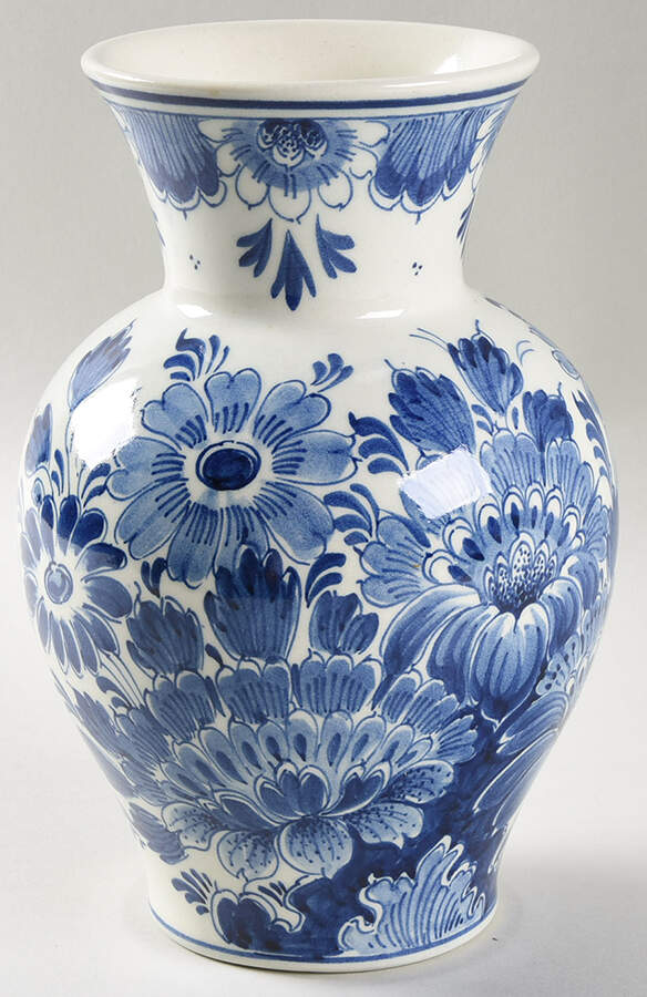 Delfts Blue 8" Vase by Holland-1