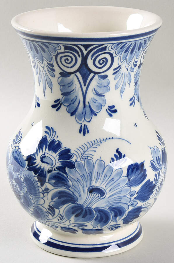 Delfts Blue 6" Vase by Holland-1