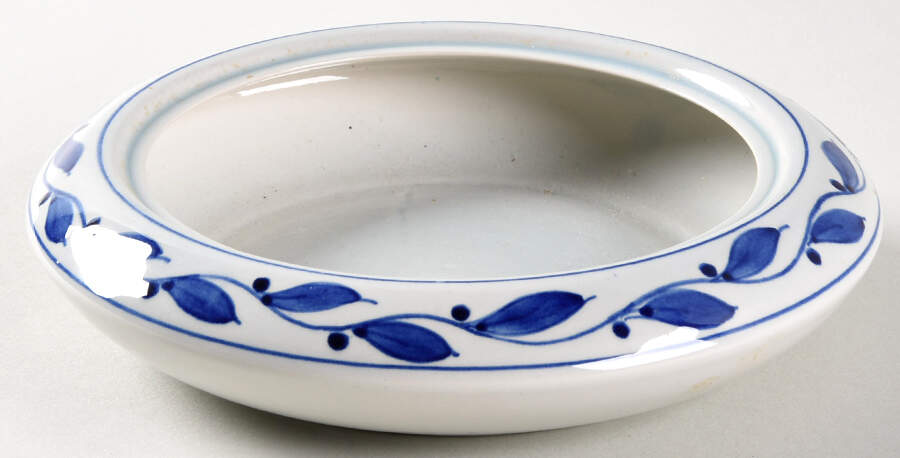 Delfts Blue 5" Round Box No Lid by Holland-1