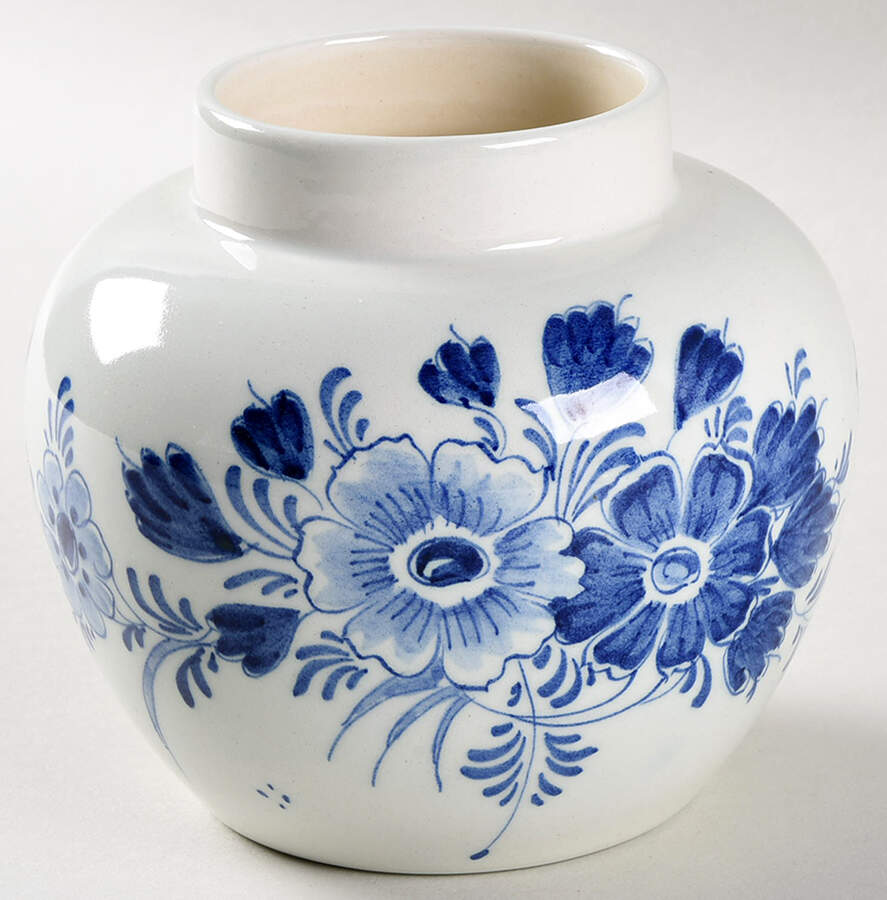 Delfts Blue 4" Ginger Jar No Lid by Holland-1