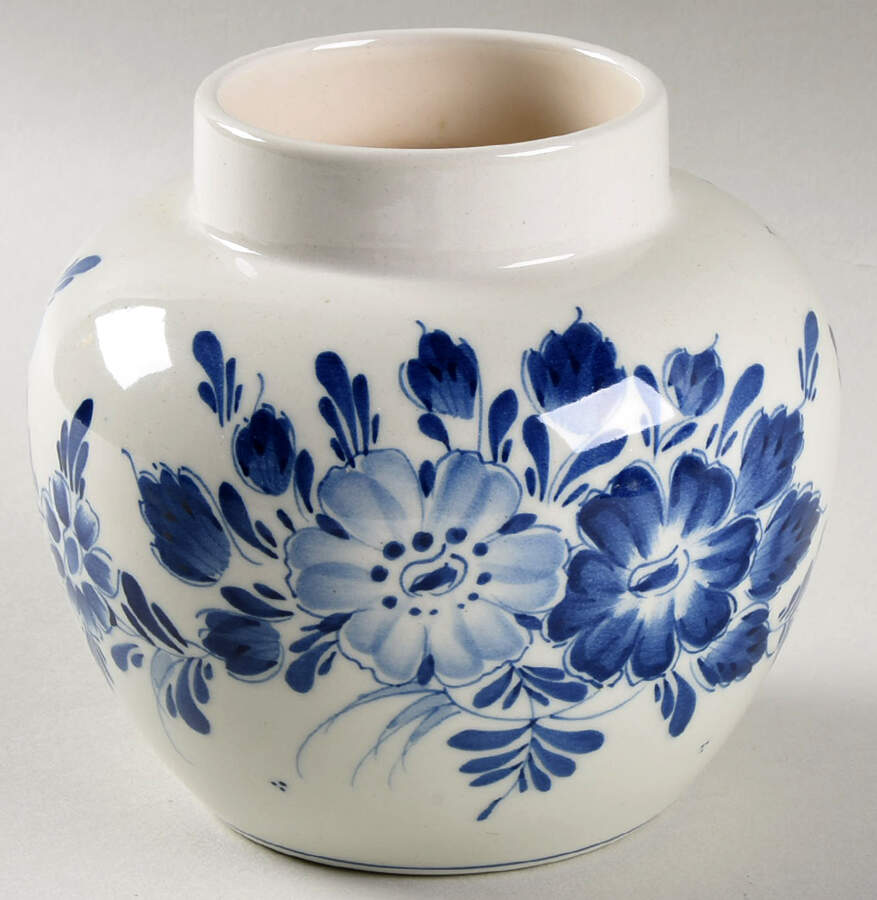 Delfts Blue 4" Ginger Jar No Lid by Holland-1