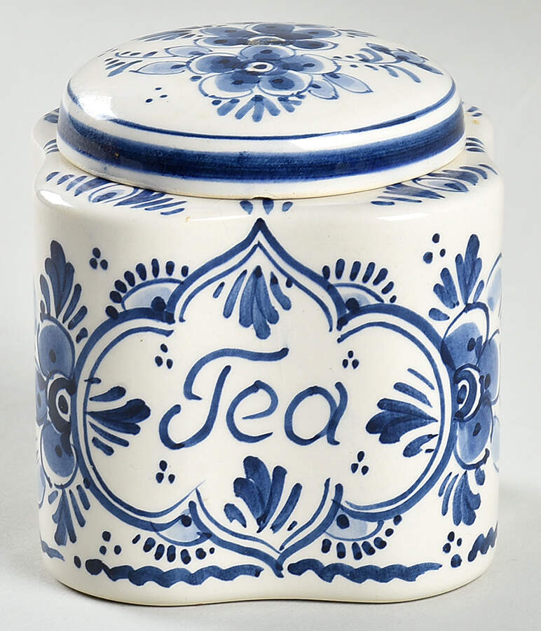 Delfts Blue Tea Canister & Lid by Holland-1