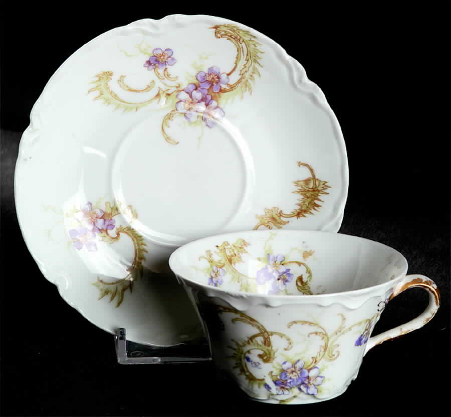 Schleiger 910c Flat Demitasse Cup & Saucer Set by Haviland-1