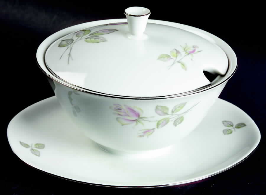 Maytime Gravy Boat w/Attached Underplate & Lid by Hutschenreuther-1