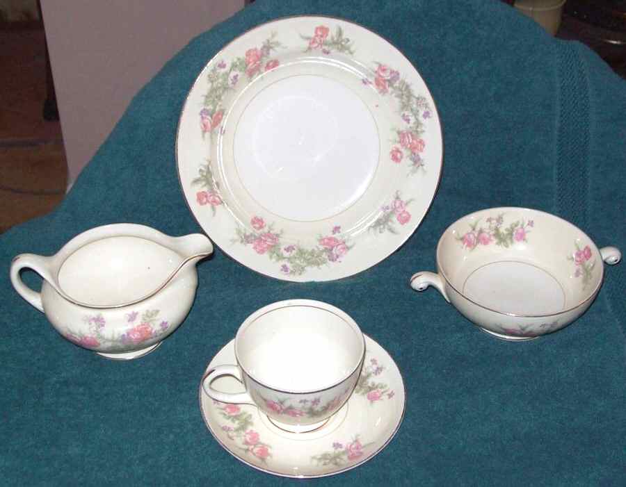 Heather Rose (Eggshell Nautilus) Footed Cream Soup Bowl by Homer Laughlin -1