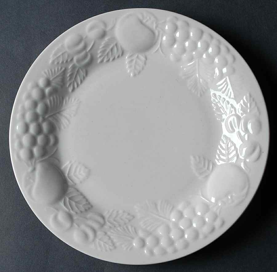 Fruitful Salad Plate by Housewares Intl-1