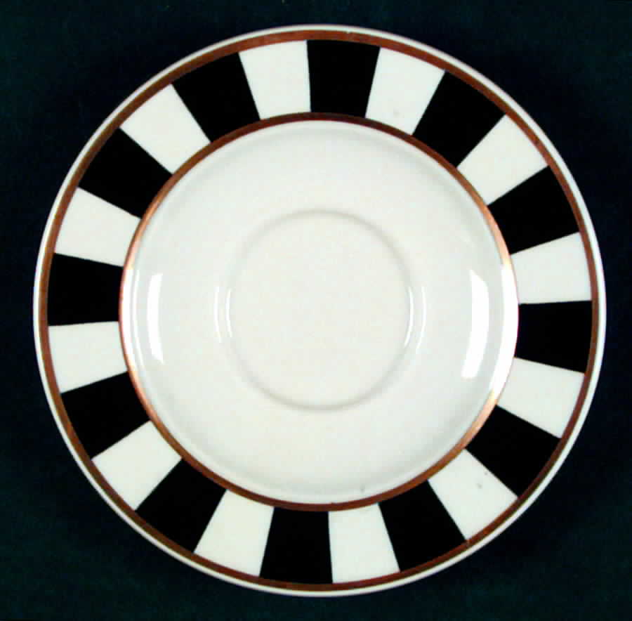 HLC2088 Saucer by Homer Laughlin -1