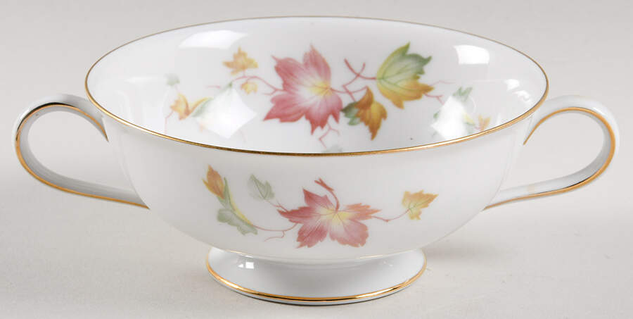 HUT935 Footed Cream Soup Bowl by Hutschenreuther-1