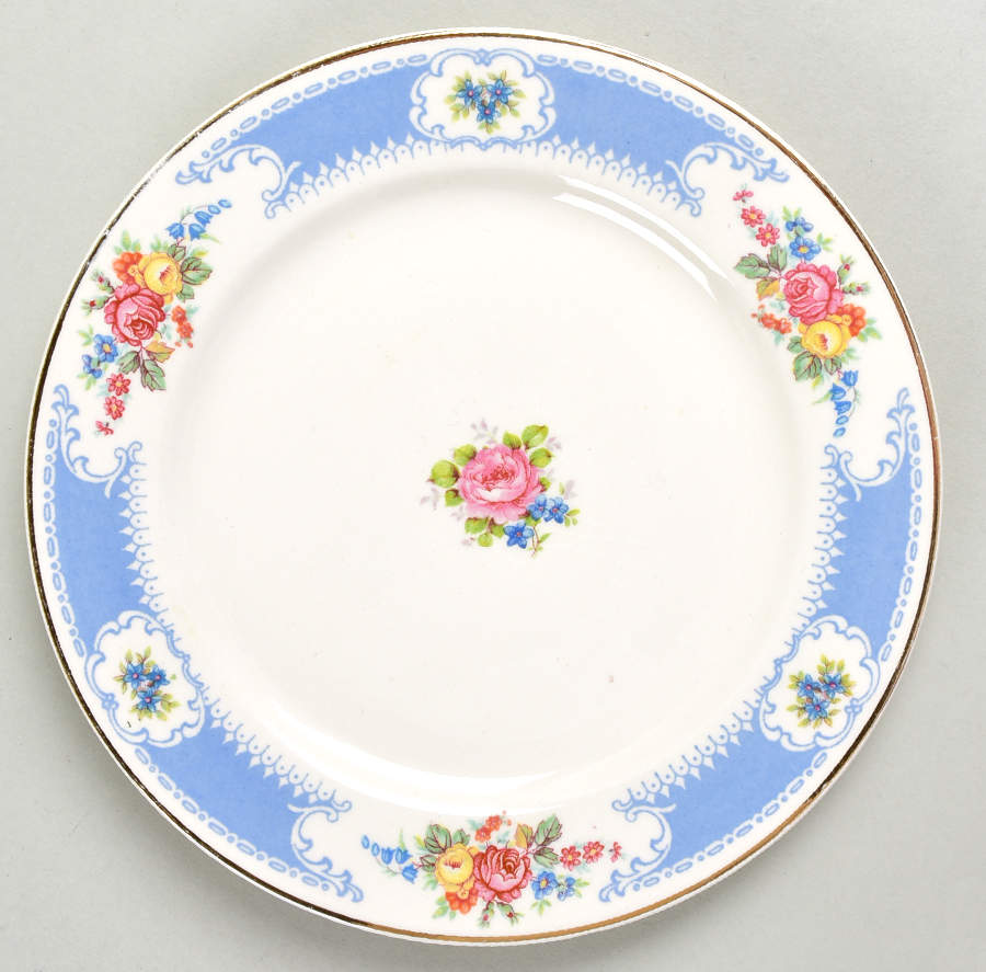 B1348 Dessert/Pie Plate by Homer Laughlin -1